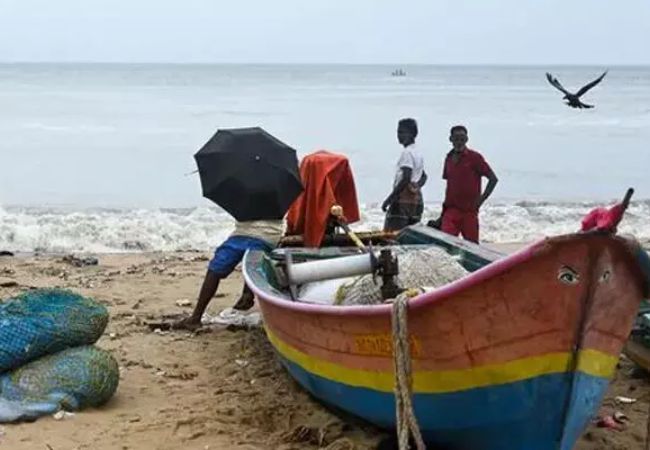12 Indian fishermen arrested in Sri Lanka